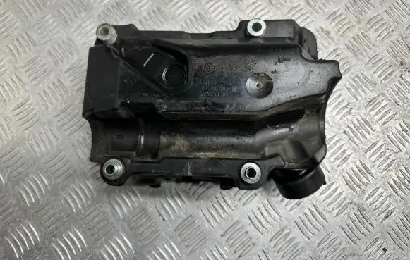 Intake resonator