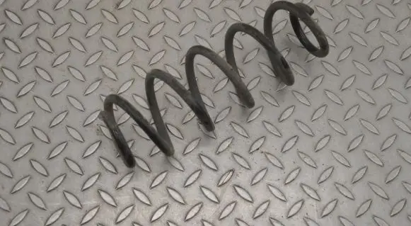 Suzuki Vitara (LY) Rear coil spring