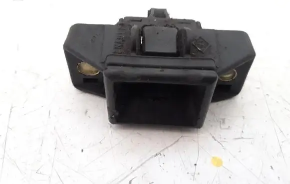 Renault Scenic I Tailgate/trunk/boot lock/catch/latch
