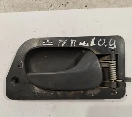 Renault Laguna I Front door interior handle 7700823285