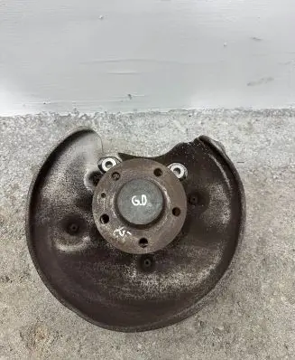 Audi A4 S4 B9 Rear wheel hub spindle/knuckle 8K0501249
