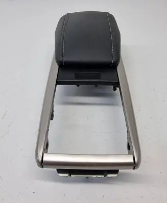 Lexus RX 450H Armrest 5882248110 5584448100