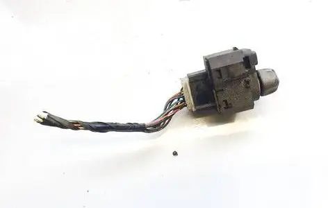 Wing mirror switch