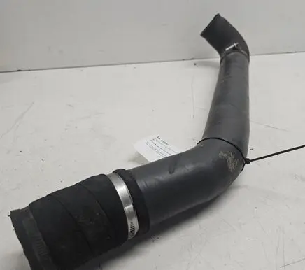 Land Rover Discovery Intercooler hose/pipe