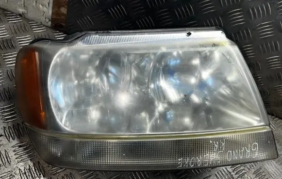 Jeep Grand Cherokee (WJ) Headlight/headlamp