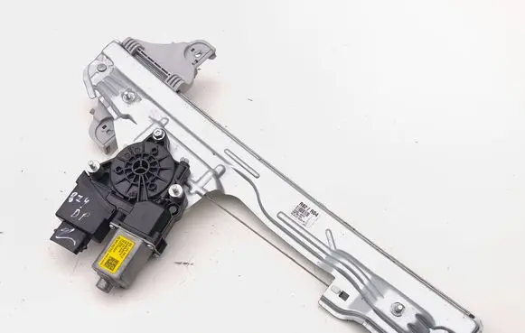 Hyundai Kona I Front door window regulator with motor 82460J9010 DC12V2D12 1101195243