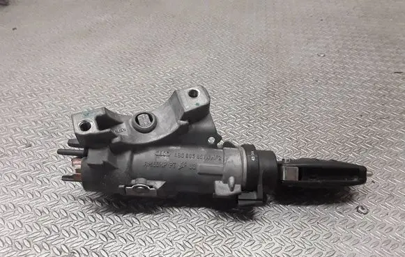 Audi A4 S4 B7 8E 8H Ignition lock 4B0905851N