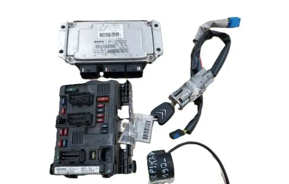 Citroen Xsara Picasso Engine control unit/module 0261207318 9648483480