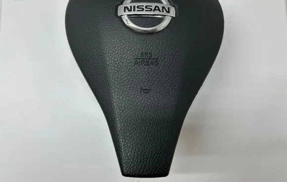 Steering wheel airbag