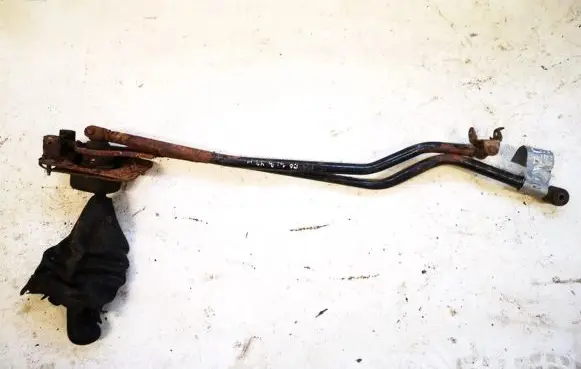 Mazda 323 Gear shifter/selector
