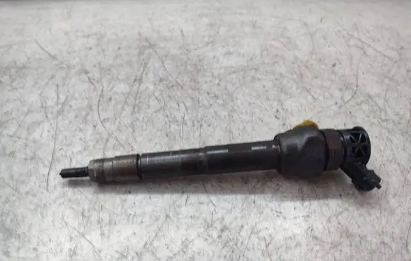 Jaguar XE Fuel injector 0445110654