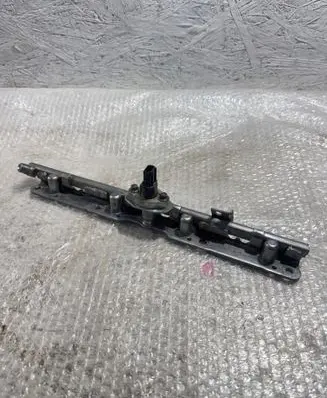Toyota RAV 4 (XA50) Fuel main line pipe 8945833030 33030 11006
