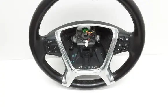 Volvo V70 Steering wheel 31271093