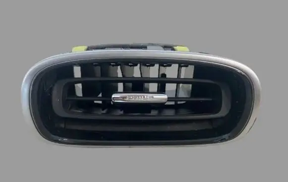 Toyota Prius (XW50) Dashboard side air vent grill/cover trim