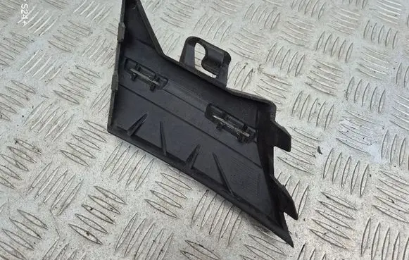 Mercedes-Benz S W222 Front bumper mounting bracket A2228850765