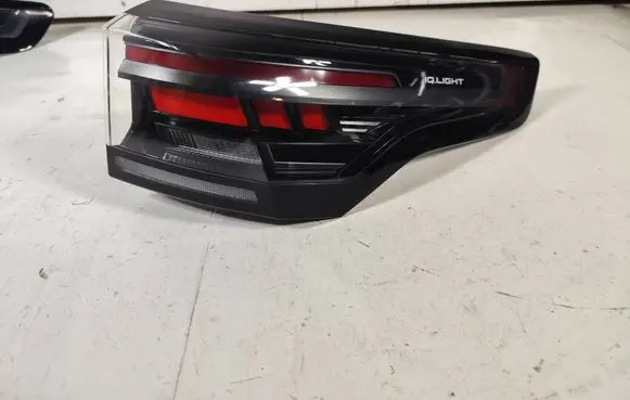 Volkswagen Tiguan Rear/tail lights 571945208 82470201