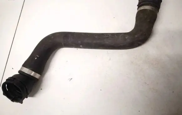 BMW 5 GT F07 Engine coolant pipe/hose 7789742