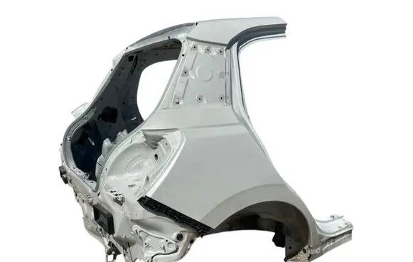 Suzuki Swift IV Rear bodywork