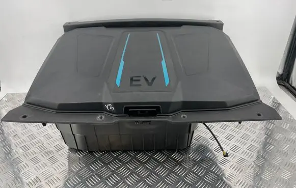 Hyundai Ioniq 5 Front trunk storage compartment 86712GI000