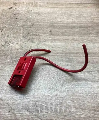 Audi A6 S6 C6 4F Fuse 8A0937530
