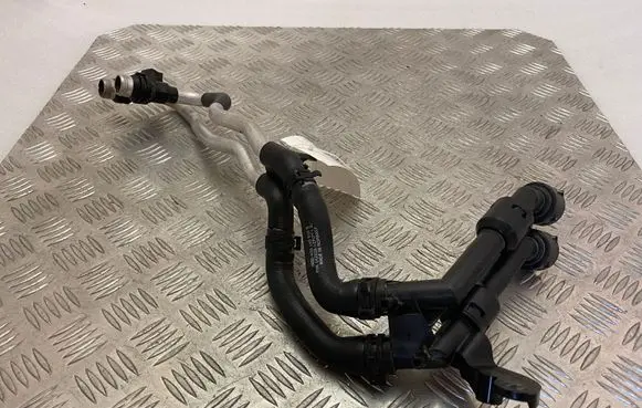 Audi A6 S6 C7 4G Engine coolant pipe/hose 4G0145931G 4G0145909B
