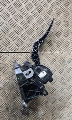 Chrysler 300 - 300C Accelerator throttle pedal 04861716AA