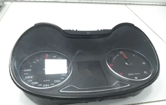 Audi A3 S3 8V Speedometer (instrument cluster) 8V0920870H