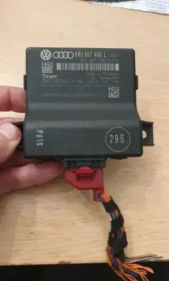 Audi A4 S4 B8 8K Gateway control module 8R0907468L