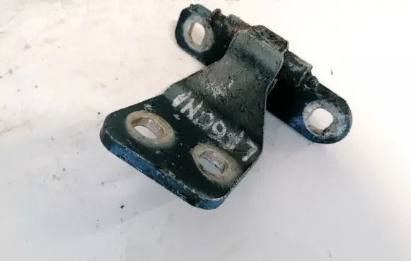 Renault Laguna II Rear door lower hinge