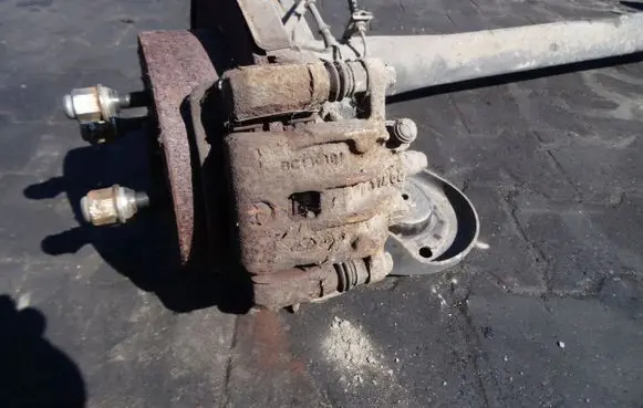 Hyundai i20 (GB IB) Rear brake caliper