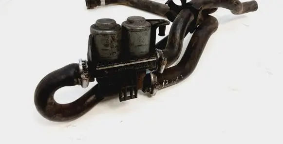 BMW X5 E53 Coolant heater control valve 8374995 8385404