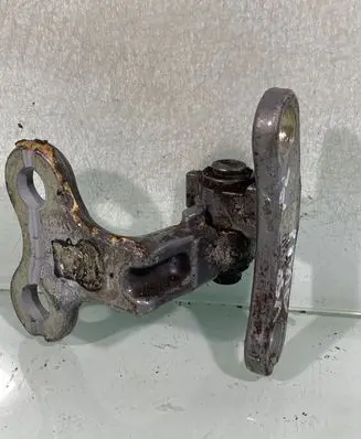 Front door upper hinge