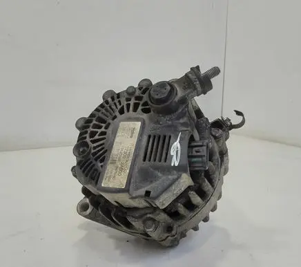 KIA Ceed Generator/alternator 373002A600