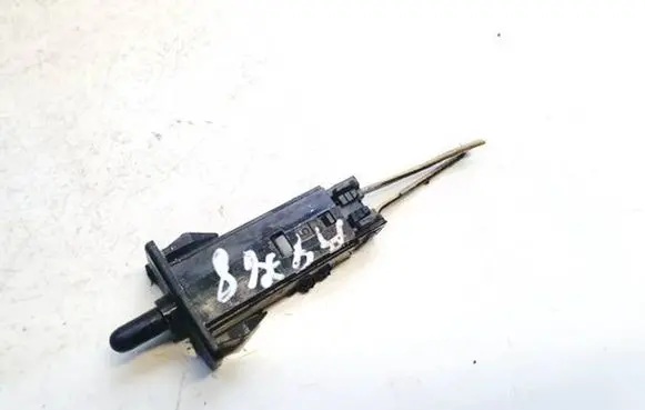 Toyota Avensis T220 Bonnet alarm switch sensor 