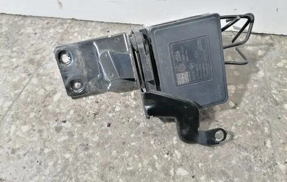 Seat Leon (5F) ABS Pump 3Q0907379T