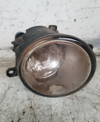 Toyota Avensis T250 Front fog light 89210657