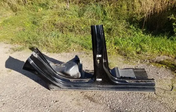 Audi A1 Pillar (middle) 