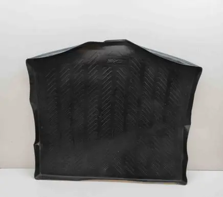 Trunk/boot floor carpet liner