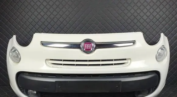 Fiat 500L Front bumper 
