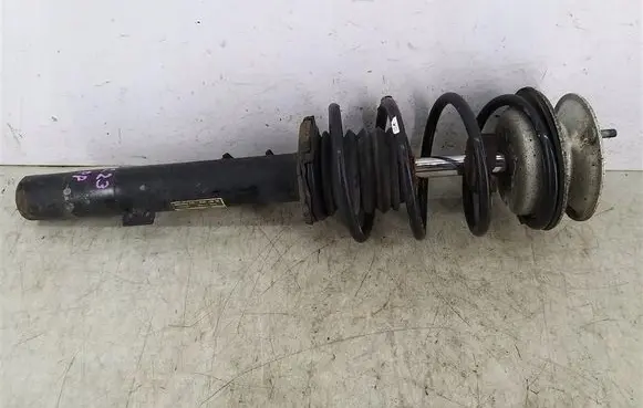 BMW 1 E81 E87 Front shock absorber with coil spring 6771554