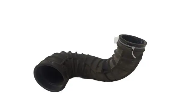 Air intake hose/pipe