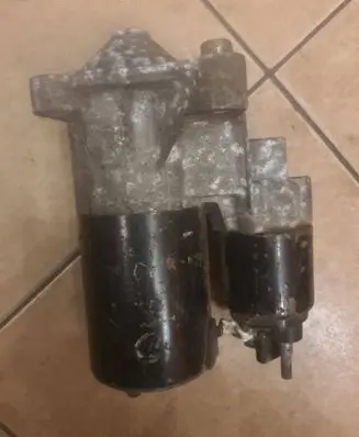Renault Scenic II - Grand scenic II Starter motor 0001106017