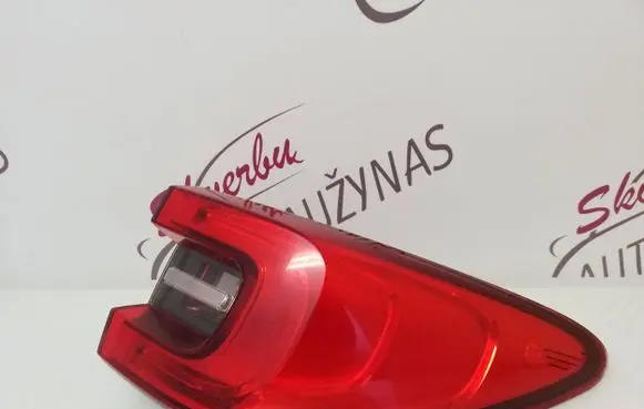 Renault Kadjar Rear/tail lights 265508701R 90061005 900610050378