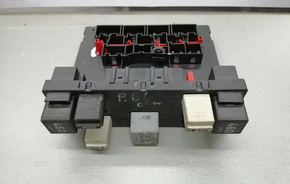 Volkswagen PASSAT B6 Comfort/convenience module 3C0937049H