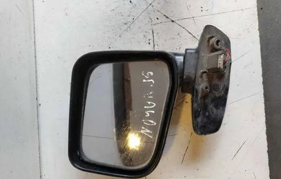 Mitsubishi Space Wagon Front door electric wing mirror E4012105