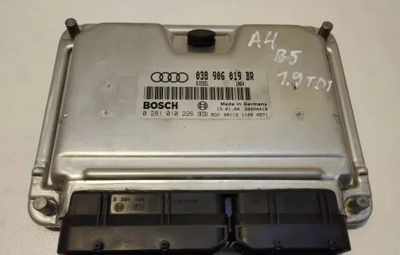 Audi A4 S4 B5 8D Engine control unit/module 038906019BR 0281010226