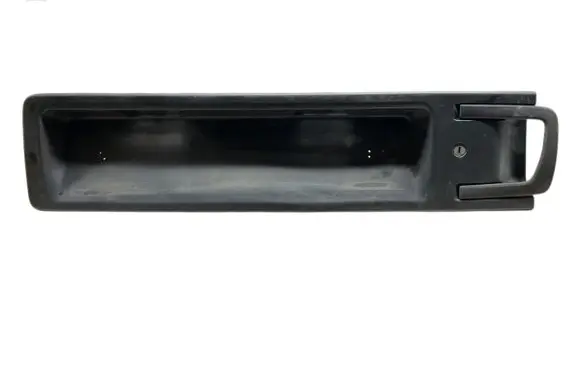 Trunk door license plate light bar