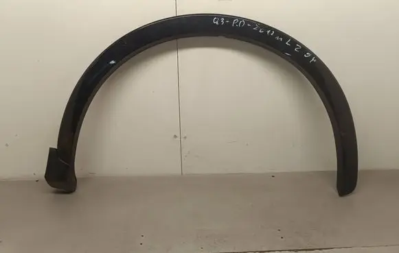 Audi Q3 8U Front arch trim 