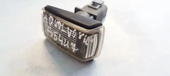 Volvo S40, V40 Front fender indicator light
