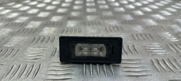 Audi A3 S3 8V Number plate light 4G0943021